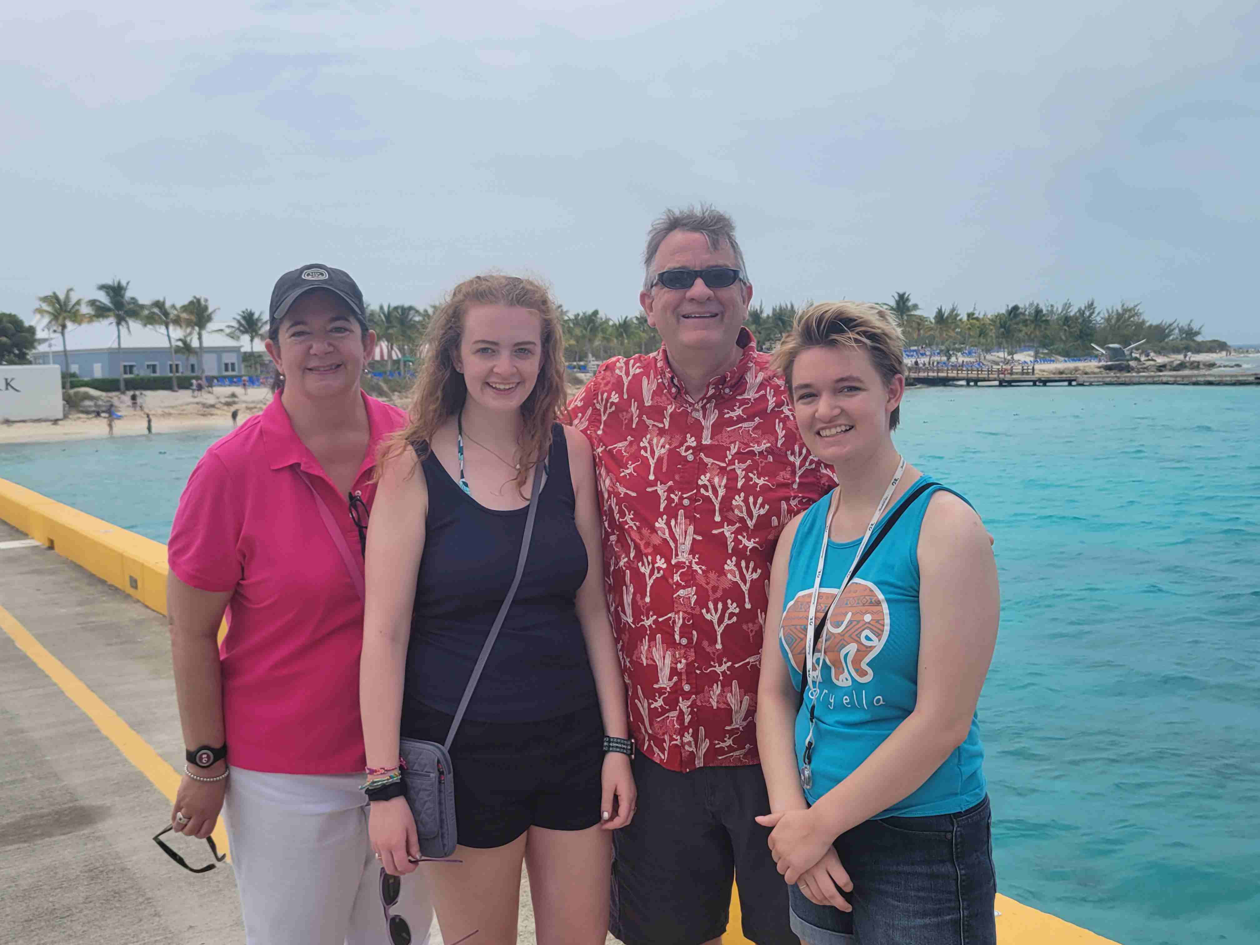 2022-05-19 Grand Turk Curti embarking.jpg